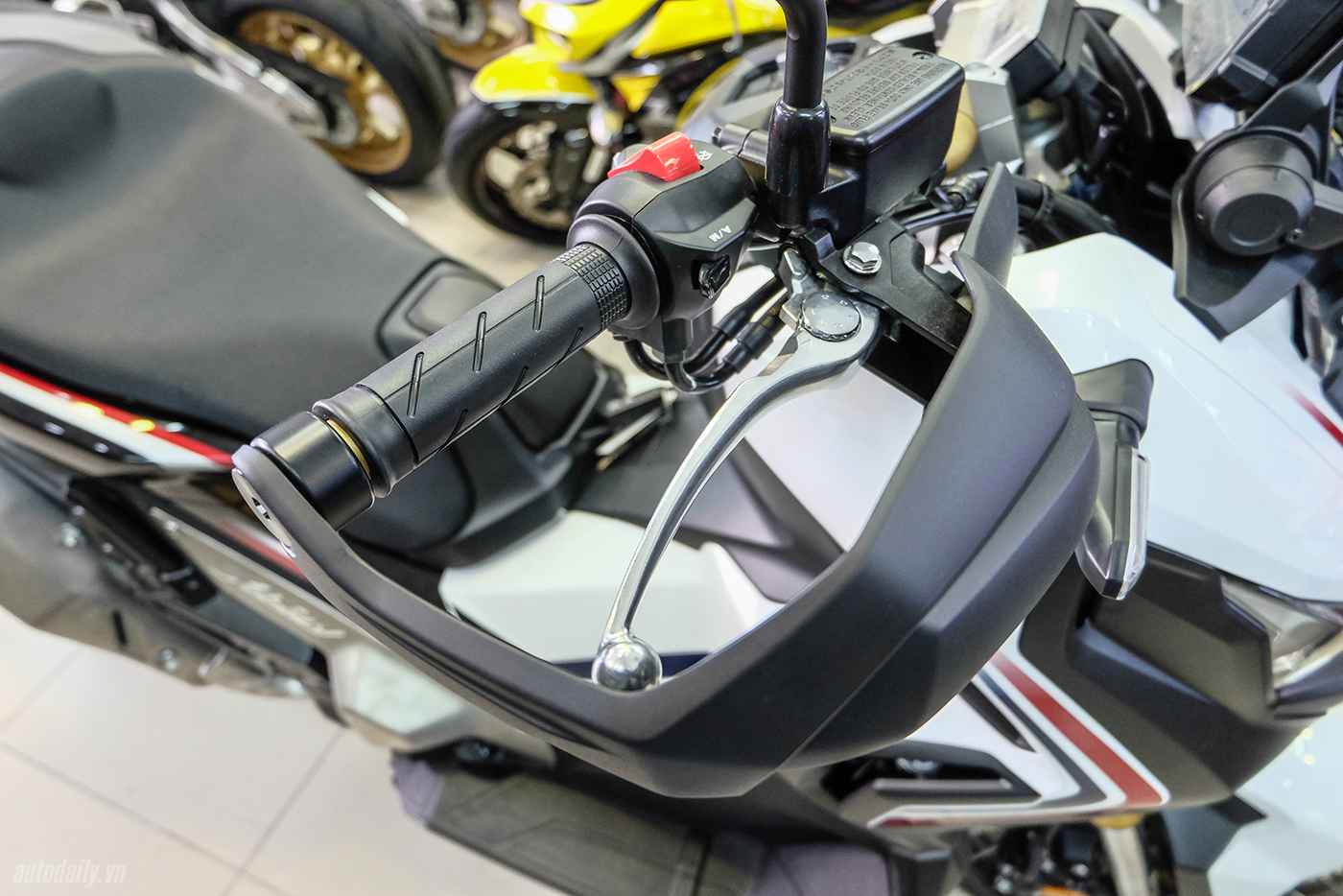 honda-x-adv-33.jpg