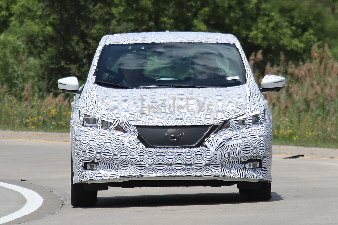 nissan-leaf-2018-6.jpg