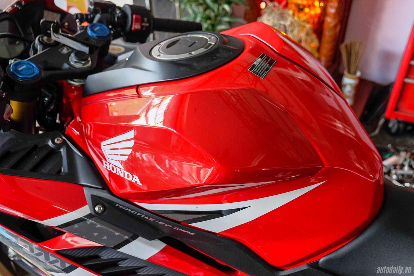 honda-cbr250rr-2017-1.jpg