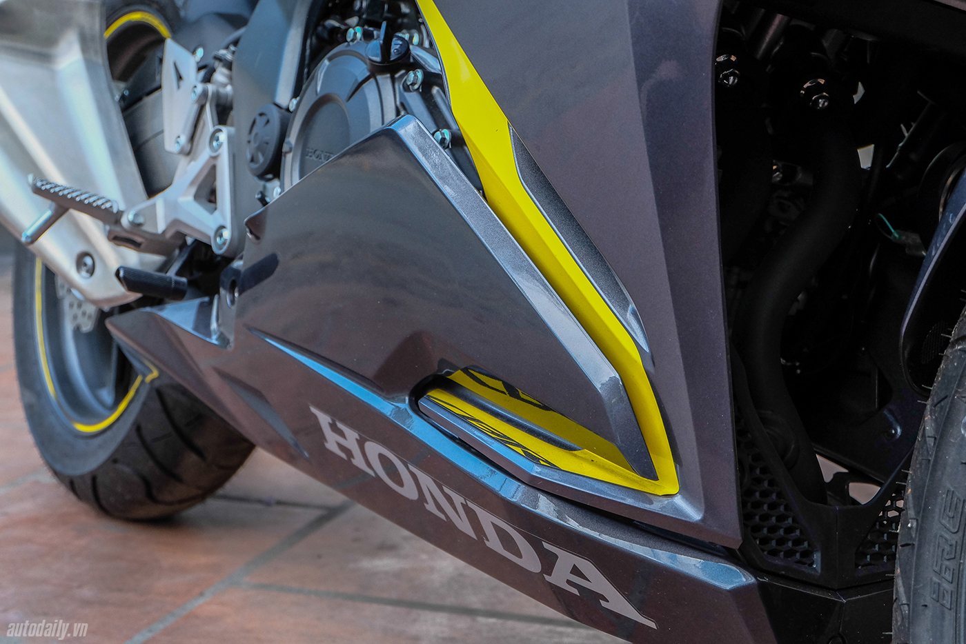 honda-cbr250rr-2017-21.jpg