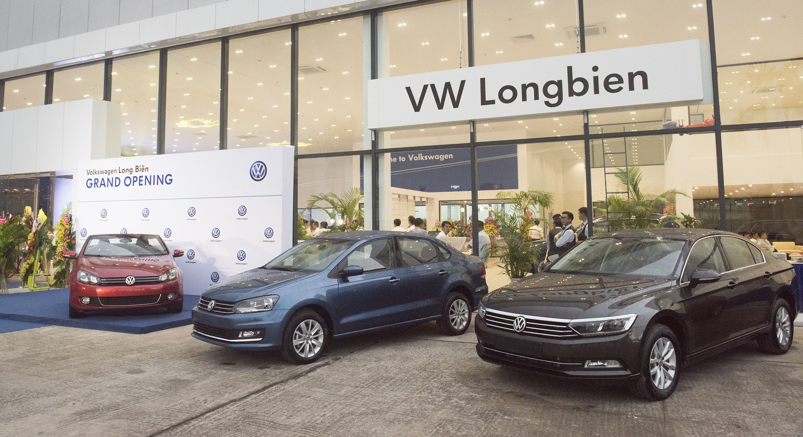 Khai trương đại lý Volkswagen 4S Long Biên