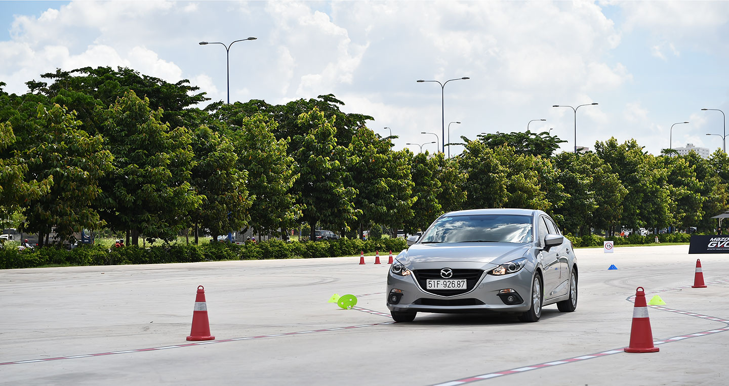 lai-thu-mazda-gvc-40.jpg