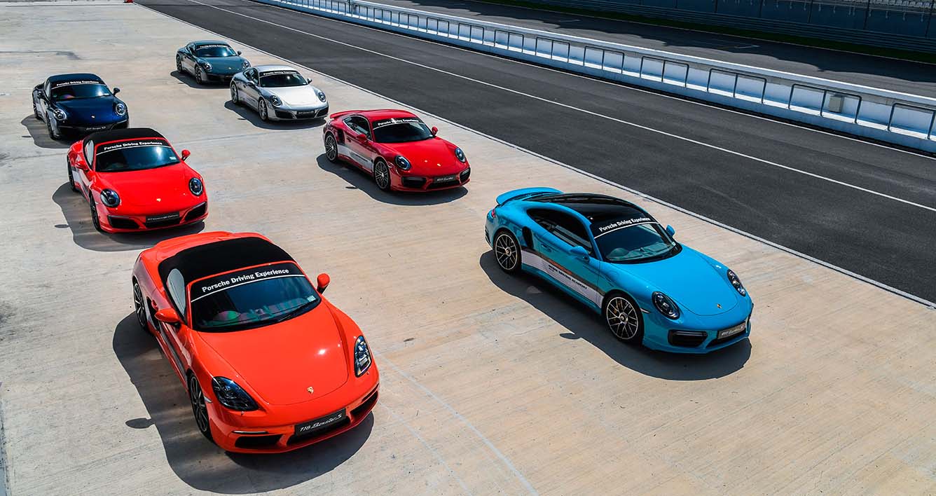 Lái Porsche ở trường đua Sepang: “Thỏa” ước mơ