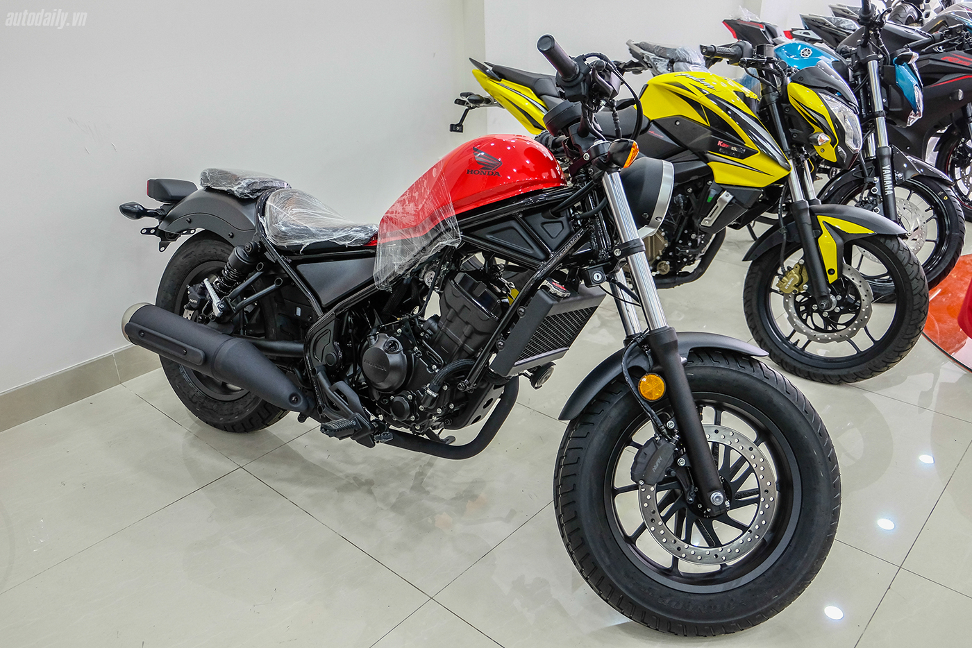 Ảnh chi tiết Honda Rebel 300 ABS 2017 honda-rebel-300-abs-2017-22.jpg