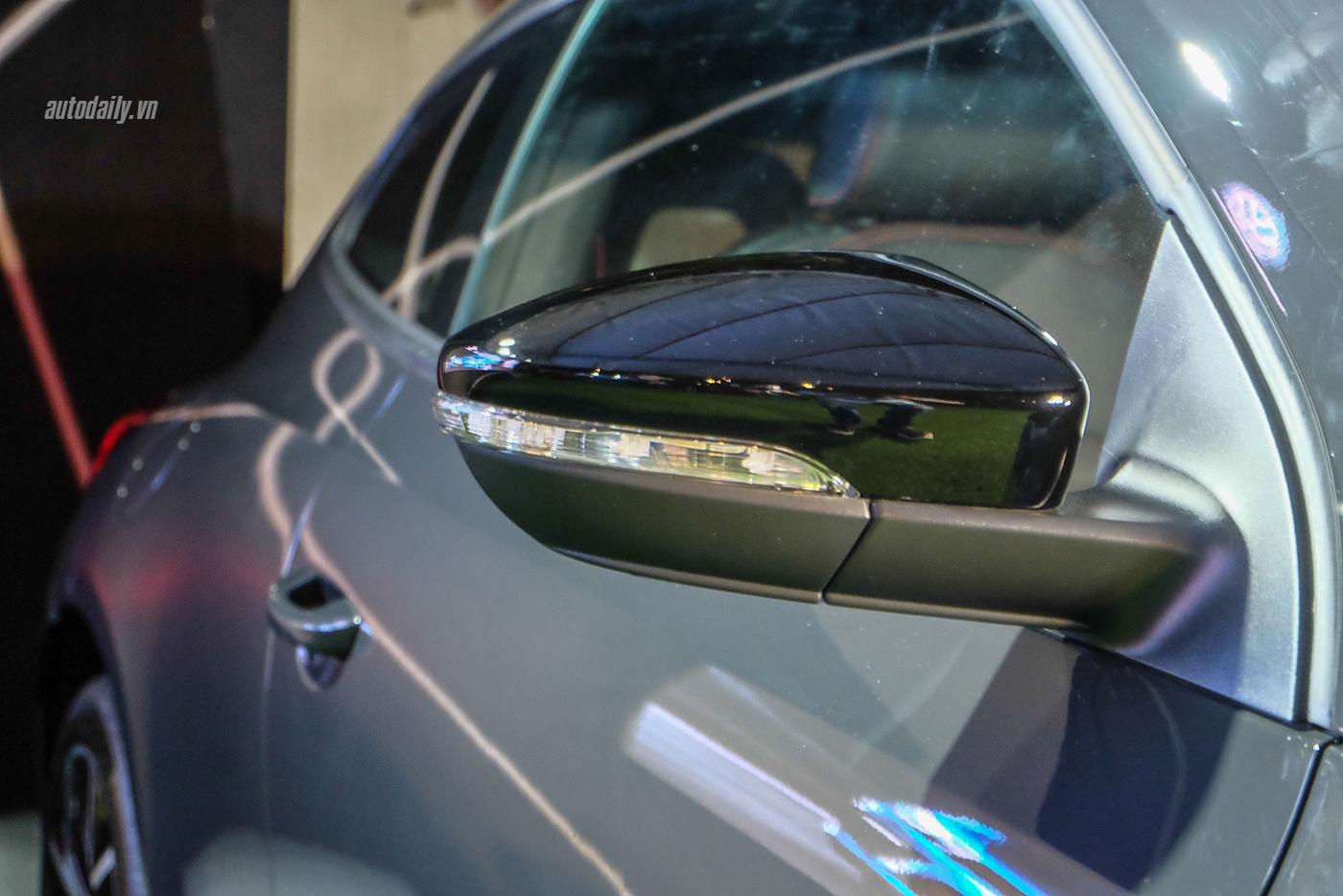 Ảnh chi tiết Volkswagen Scirocco R 2017 và Scirocco GTS 2017 vw-scirocco-gts-6.jpg