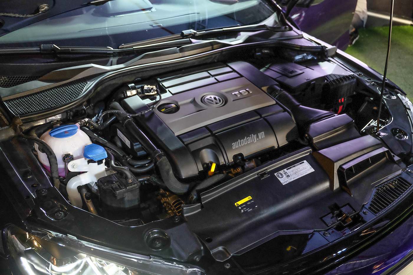 Ảnh chi tiết Volkswagen Scirocco R 2017 và Scirocco GTS 2017 vw-scirocco-r-15.jpg