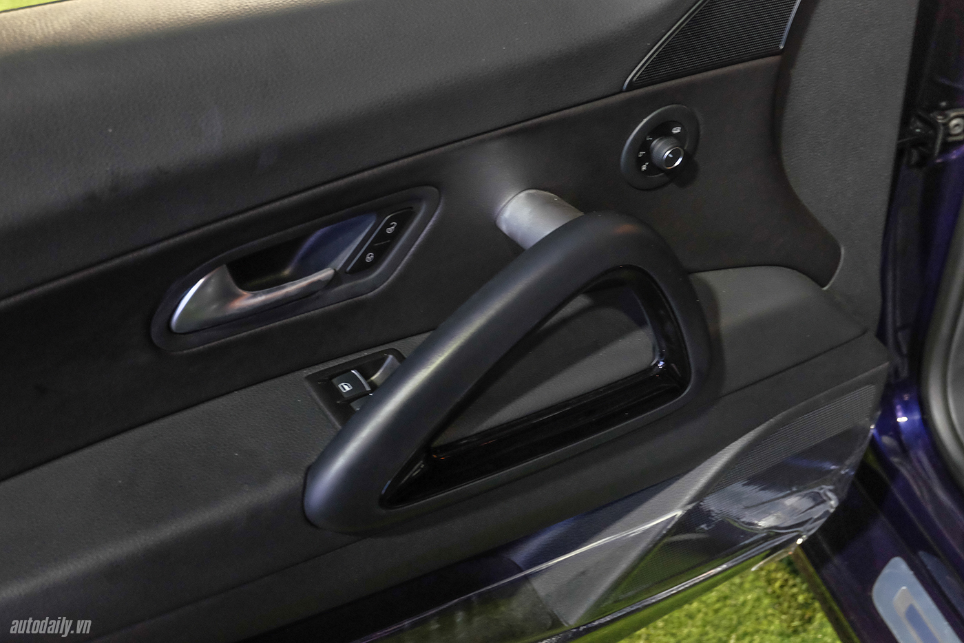 Ảnh chi tiết Volkswagen Scirocco R 2017 và Scirocco GTS 2017 vw-scirocco-r-28.jpg