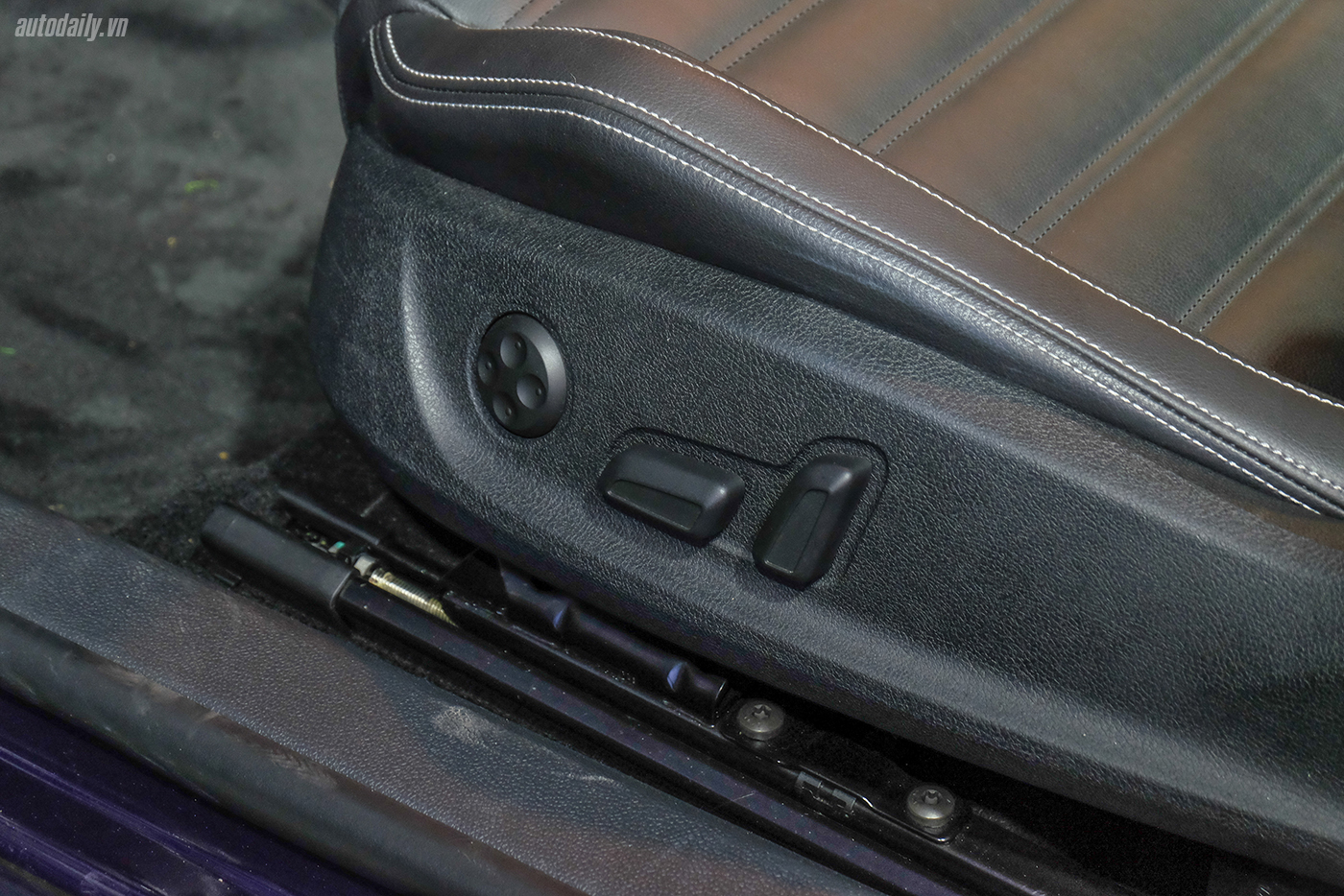 Ảnh chi tiết Volkswagen Scirocco R 2017 và Scirocco GTS 2017 vw-scirocco-r-29.jpg