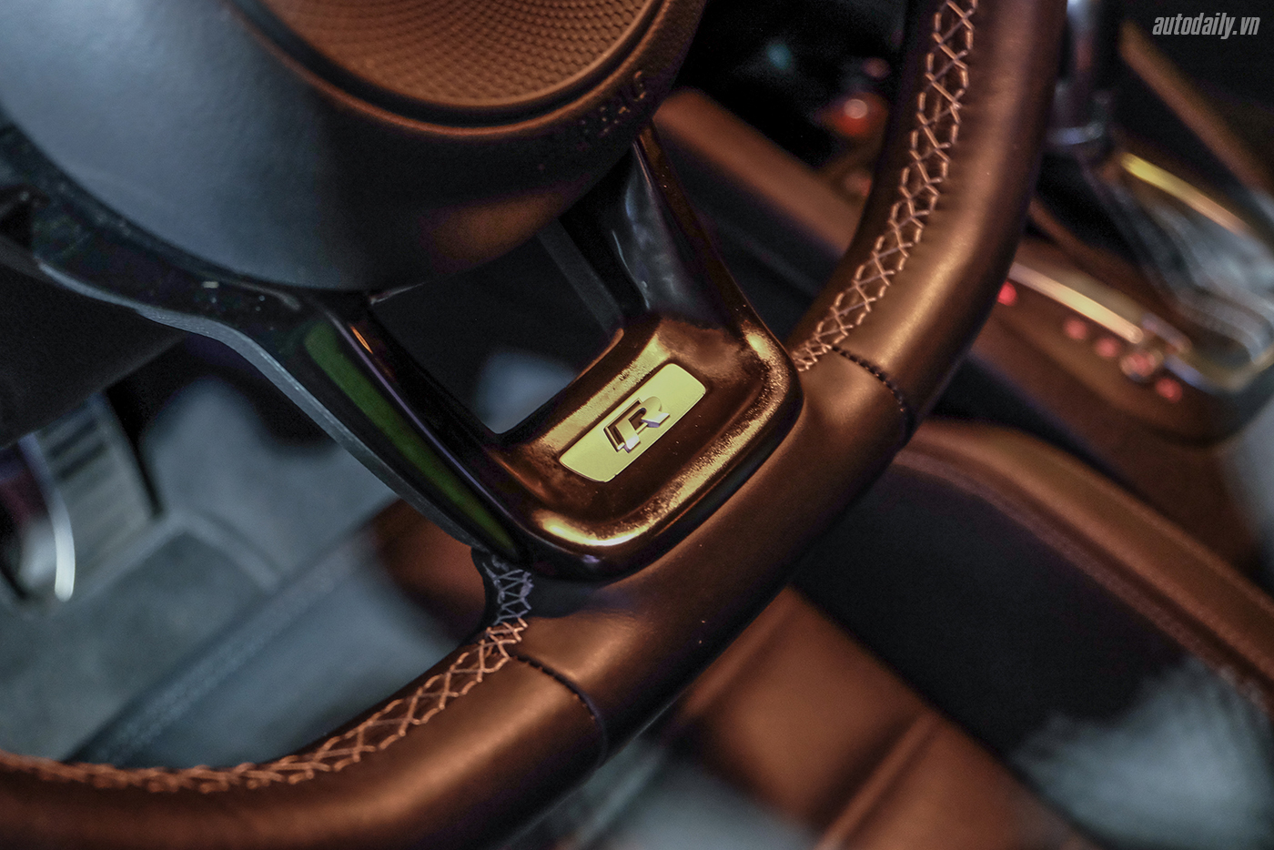 Ảnh chi tiết Volkswagen Scirocco R 2017 và Scirocco GTS 2017 vw-scirocco-r-3.jpg