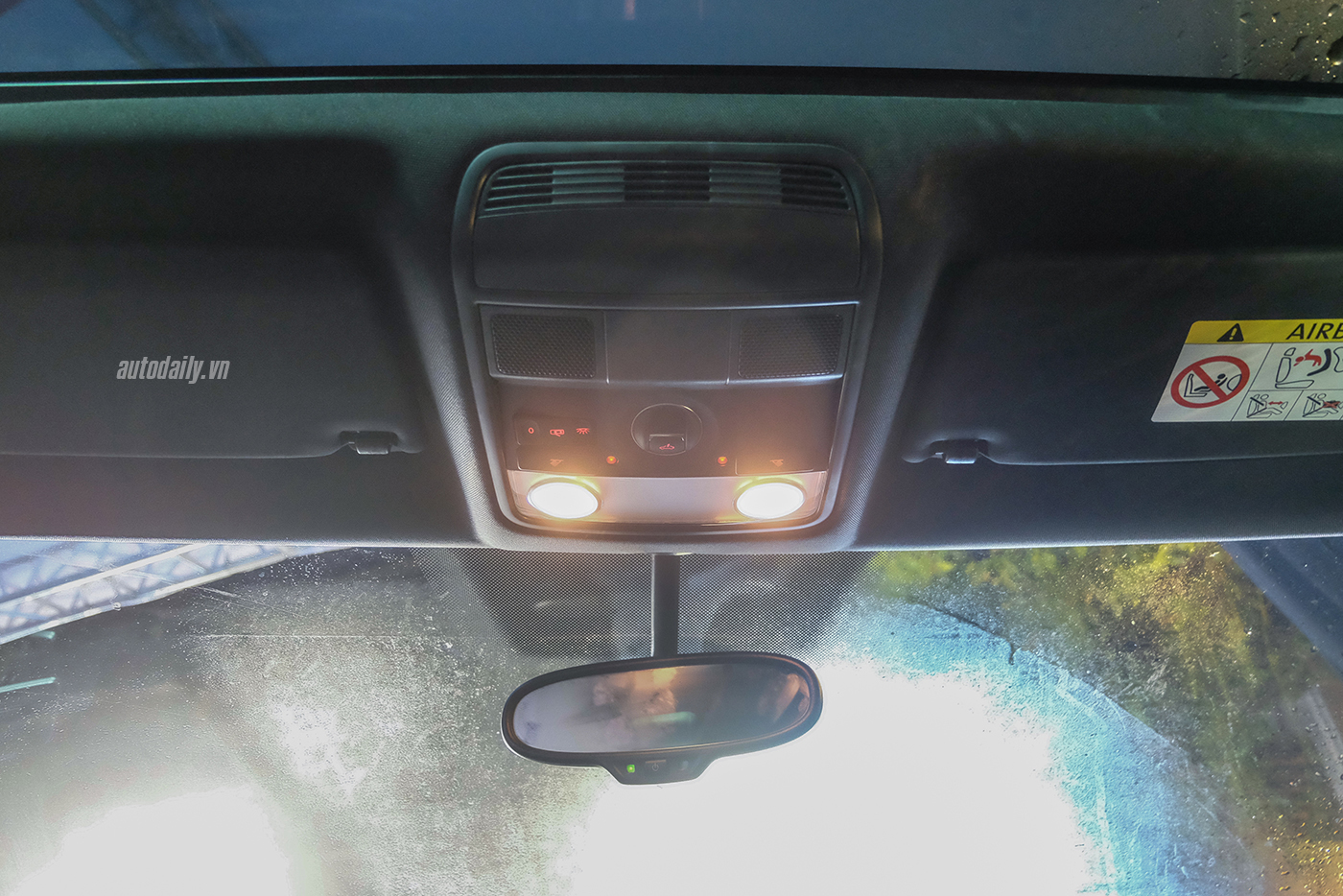 Ảnh chi tiết Volkswagen Scirocco R 2017 và Scirocco GTS 2017 vw-scirocco-r-5.jpg