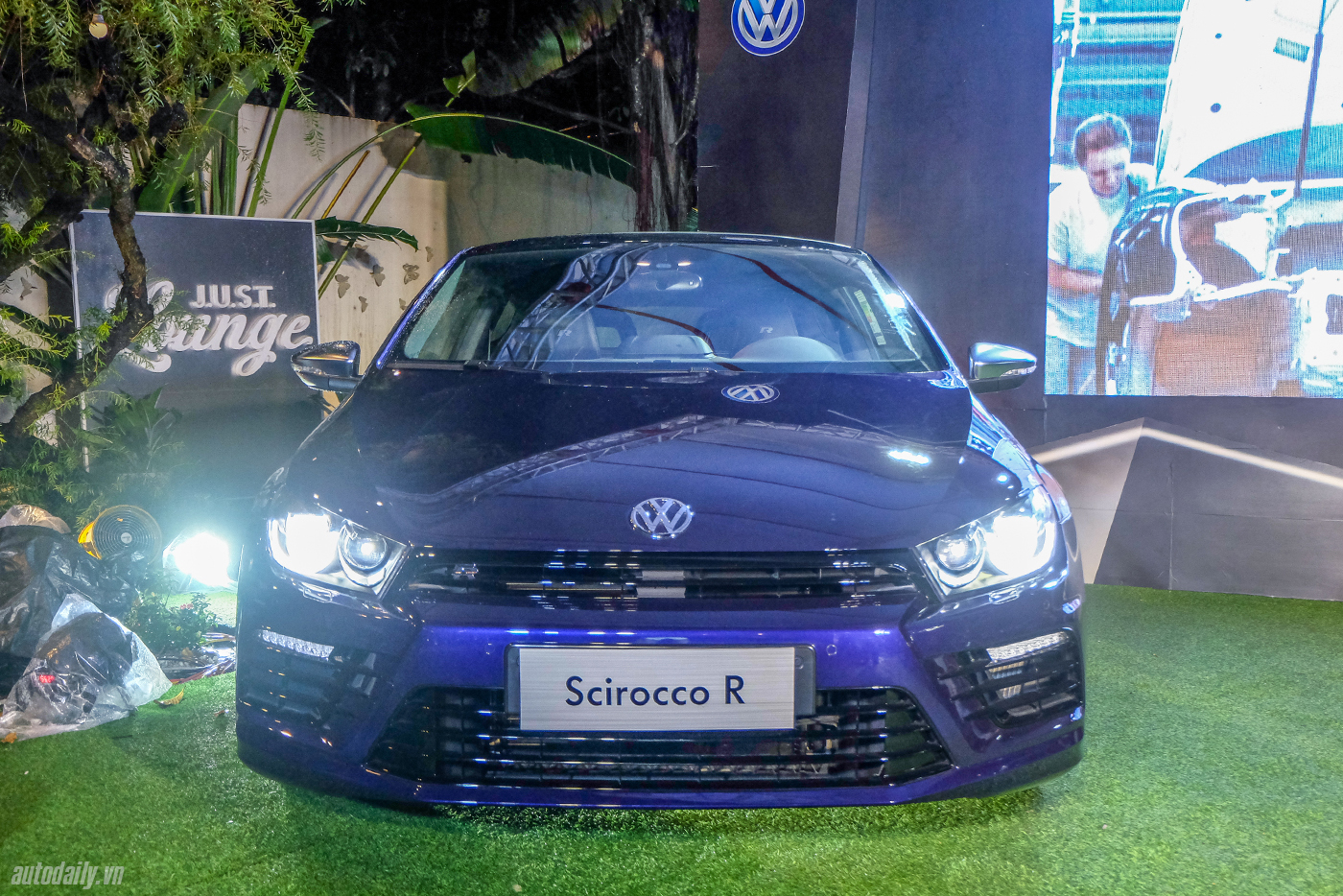 Ảnh chi tiết Volkswagen Scirocco R 2017 và Scirocco GTS 2017 vw-scirocco-r-8.jpg