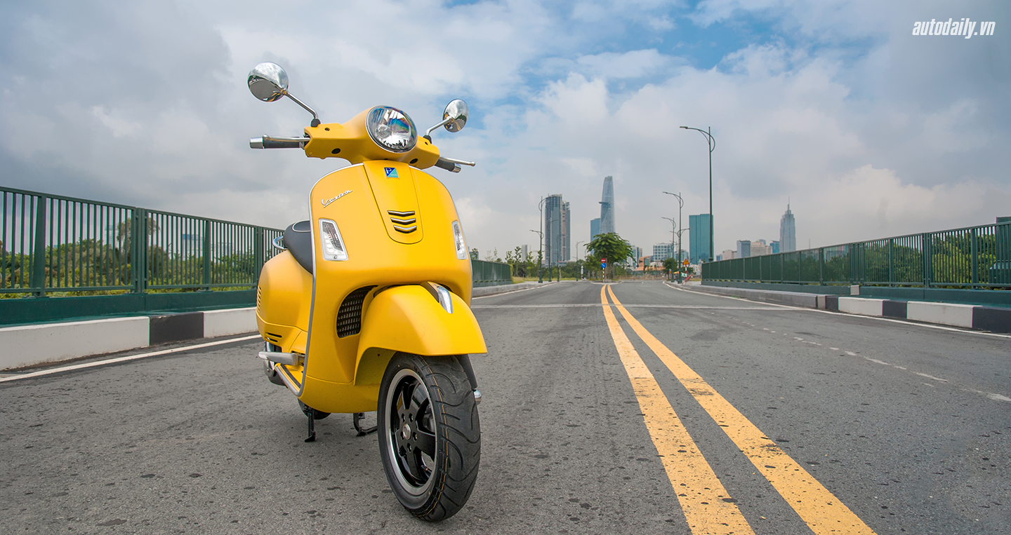 vespa-gts-300-7.jpg