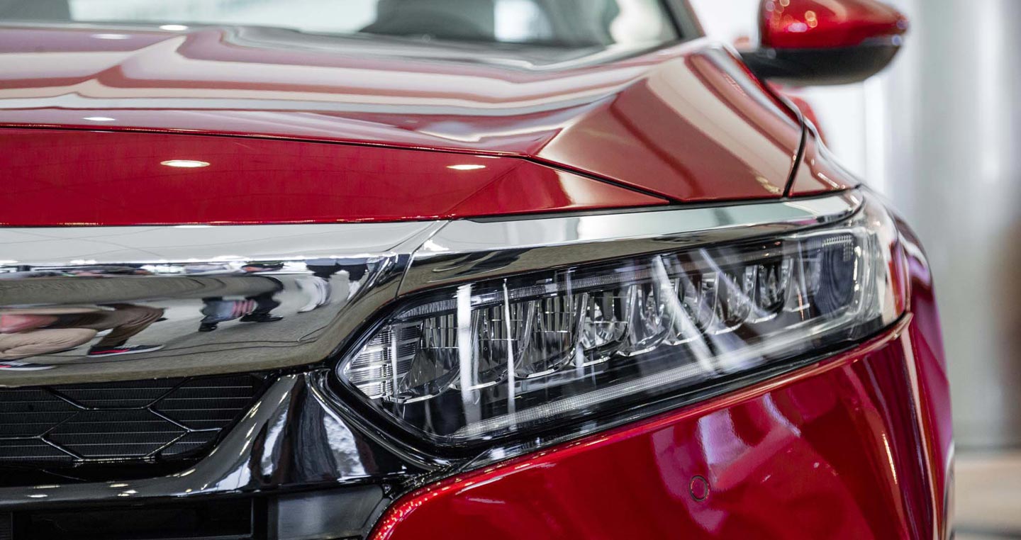 2018-honda-accord-headlamp.jpg