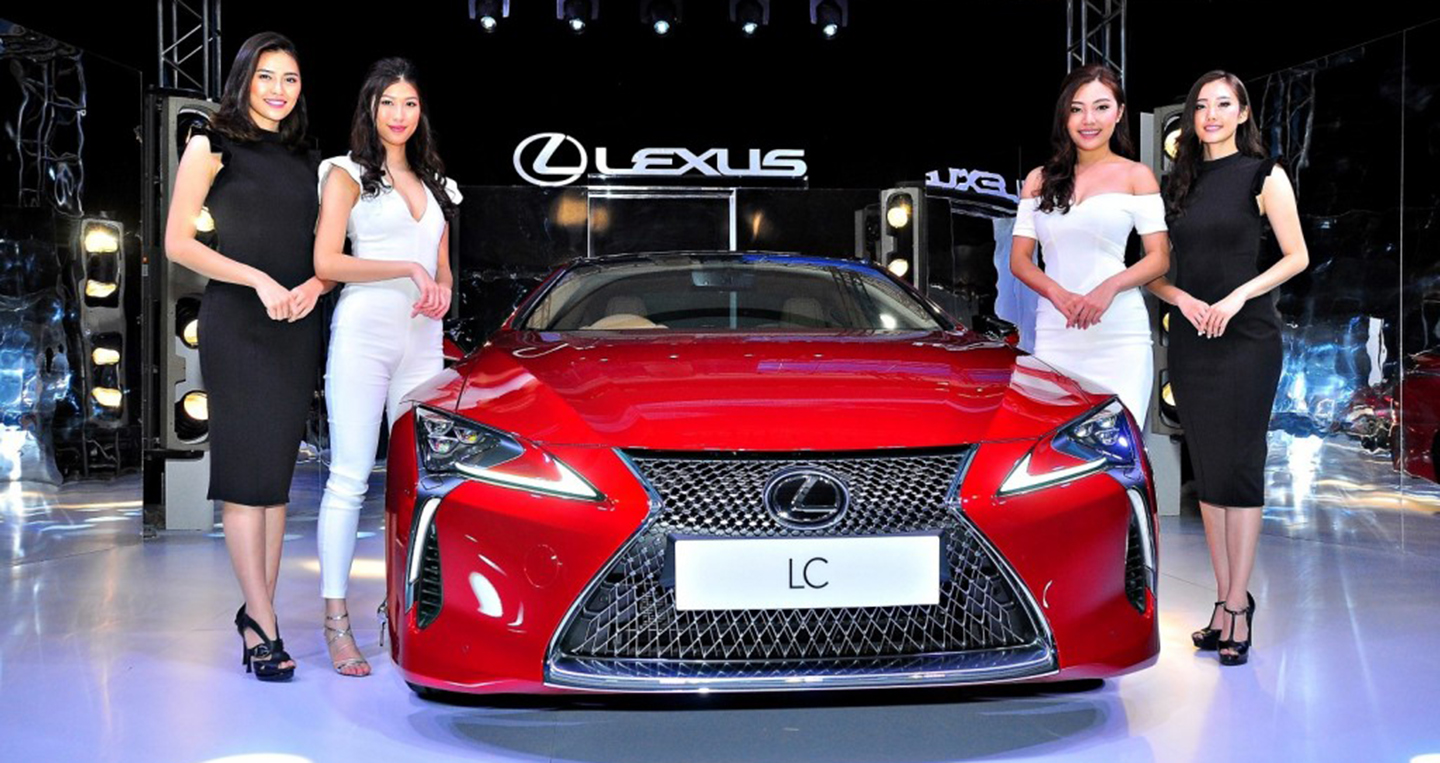 Lexus LC500 2017 chốt giá 219.430 USD tại Malaysia
