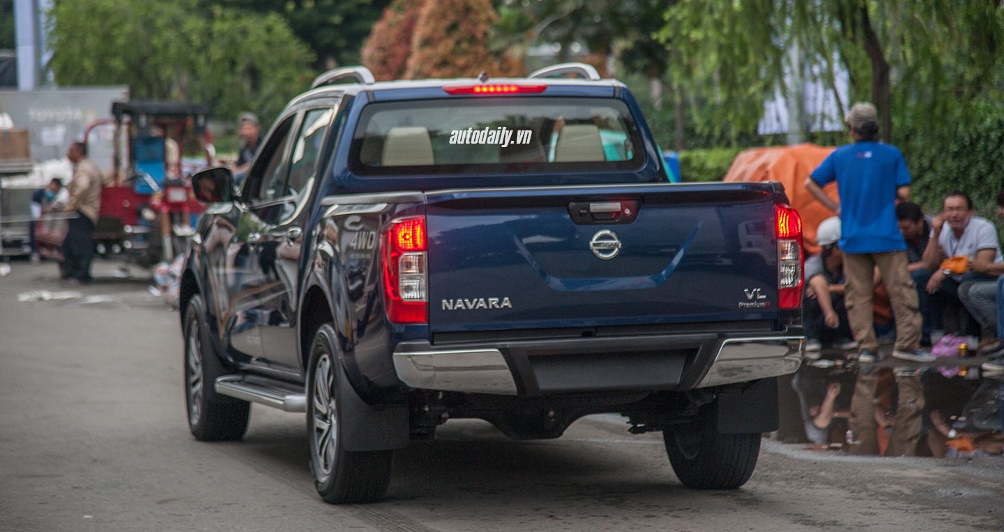 nissan-navara-premium-r-2.jpg