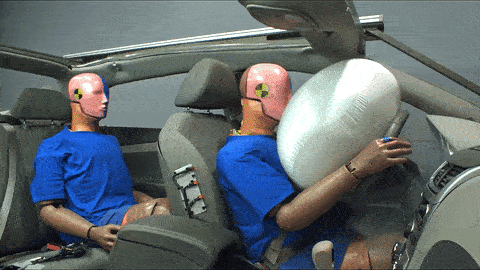 iihs-rear-seatbelts.gif