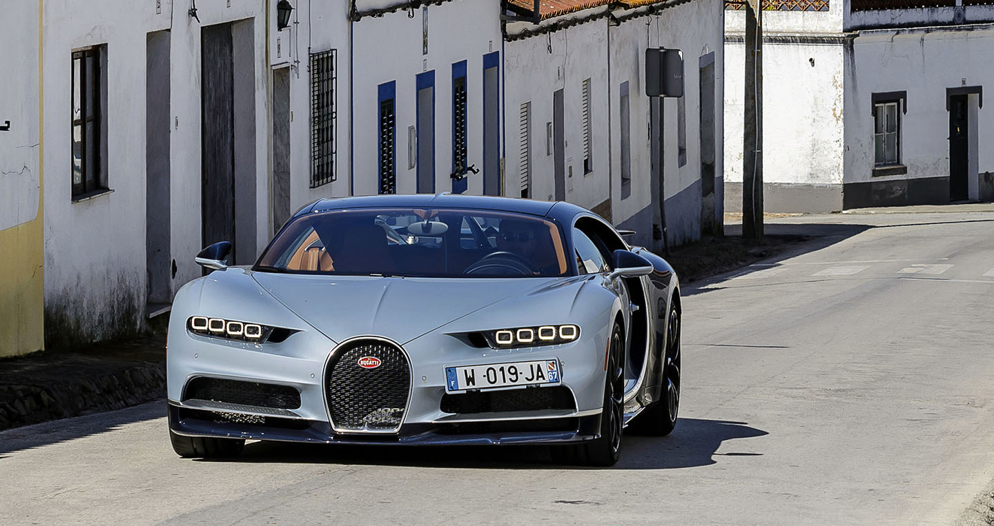 2017-bugatti-chiron-first-drive-2.jpg