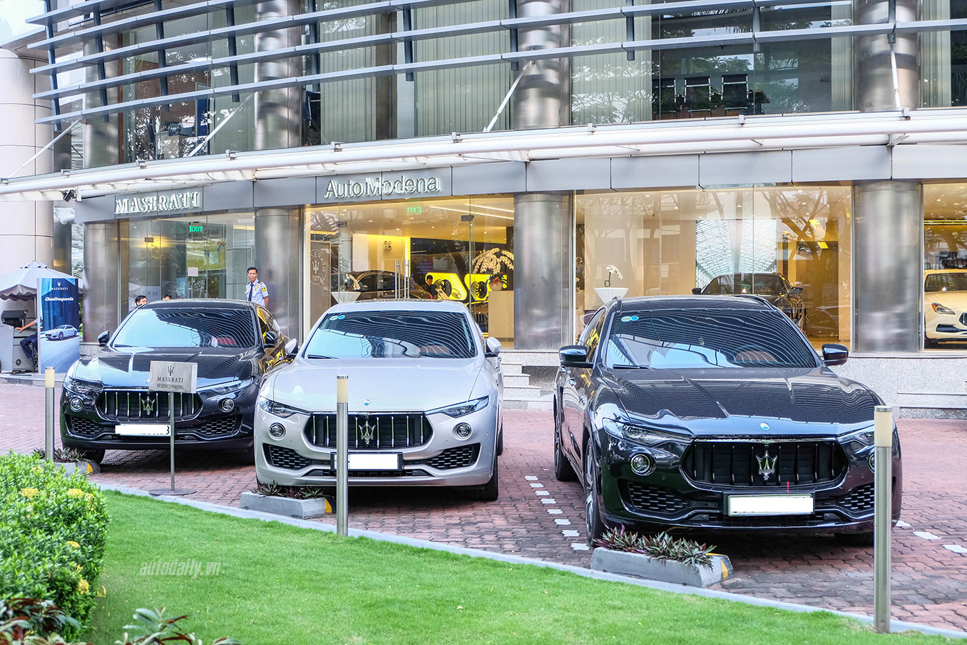 maserati-club-21-1.jpg