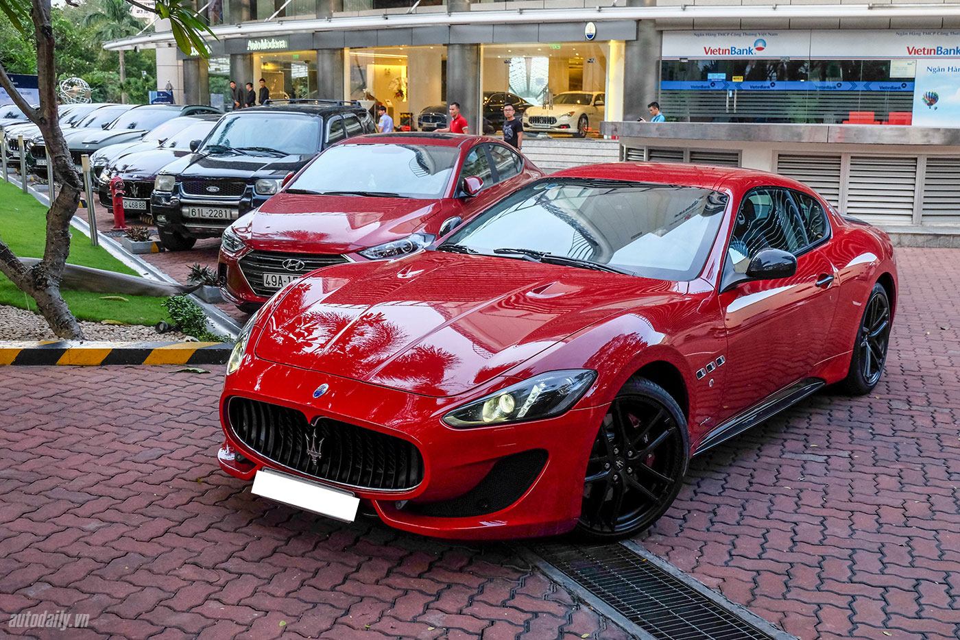 maserati-club-8-1.jpg