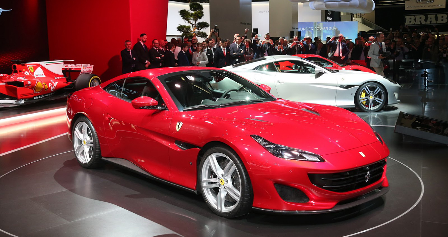 Cận cảnh siêu xe mui trần Ferrari Portofino vừa ra mắt