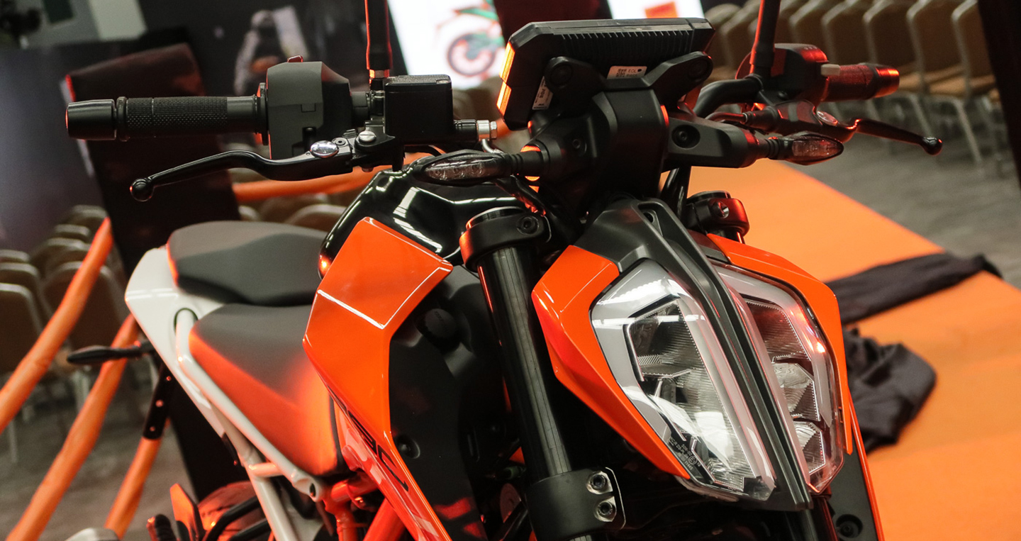 ktm-duke-390-2017-11.jpg