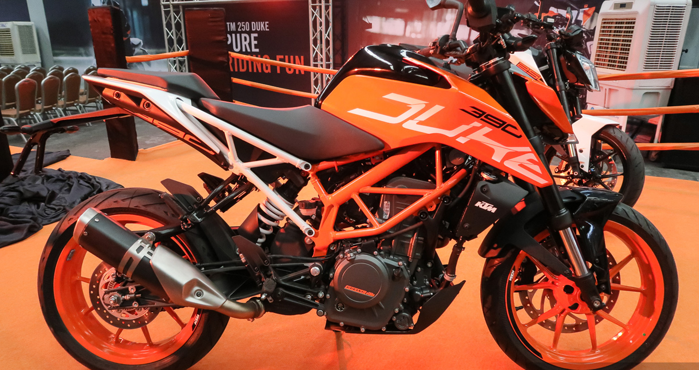 ktm-duke-390-2017-2.jpg