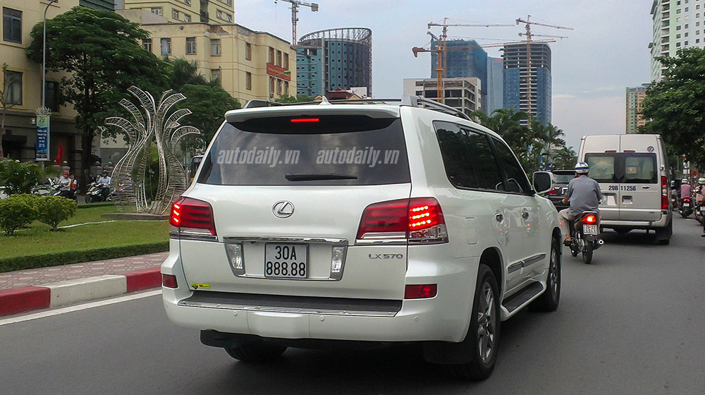 lexus-lx570-1.jpg