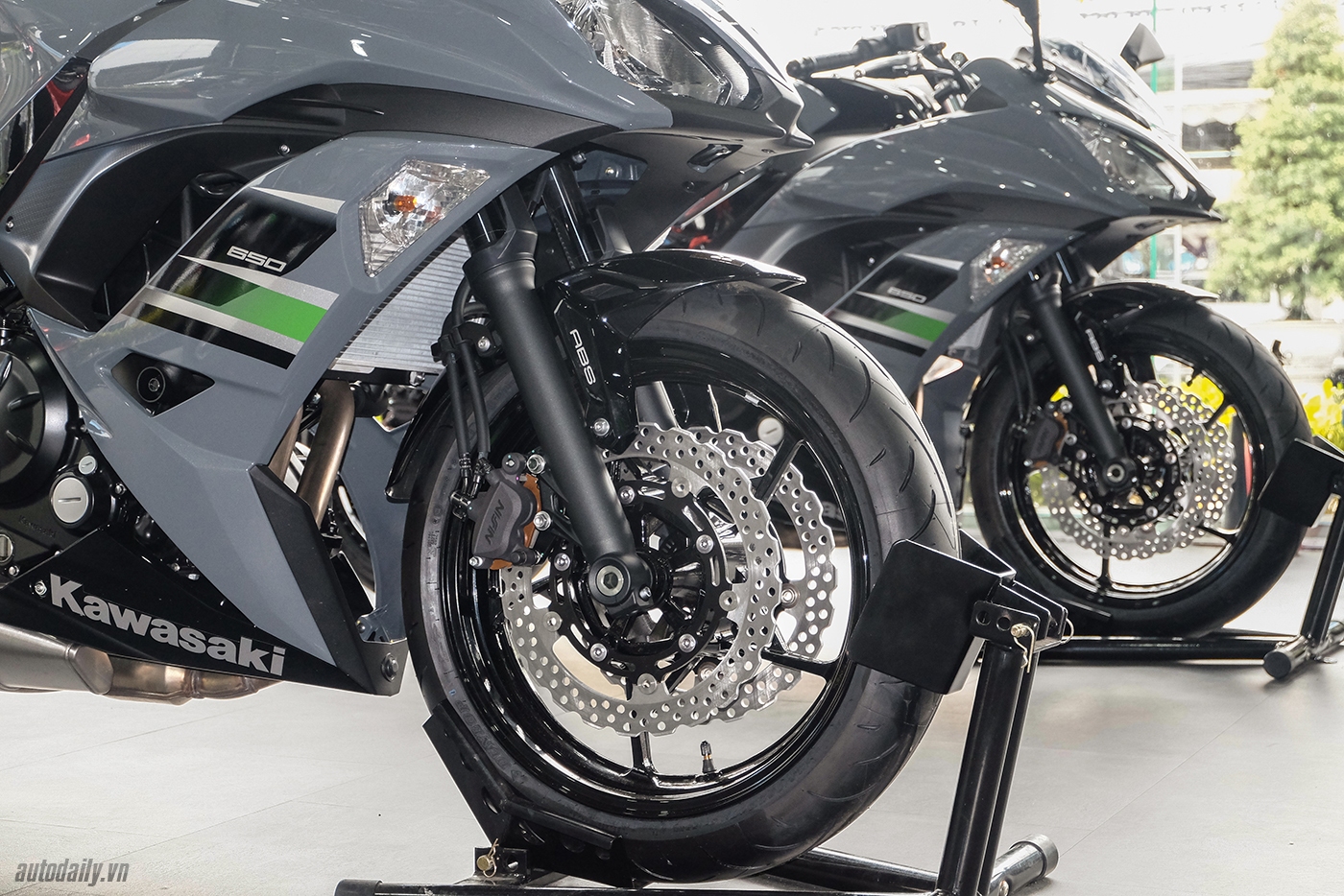 kawasaki-z650-2017-3.jpg