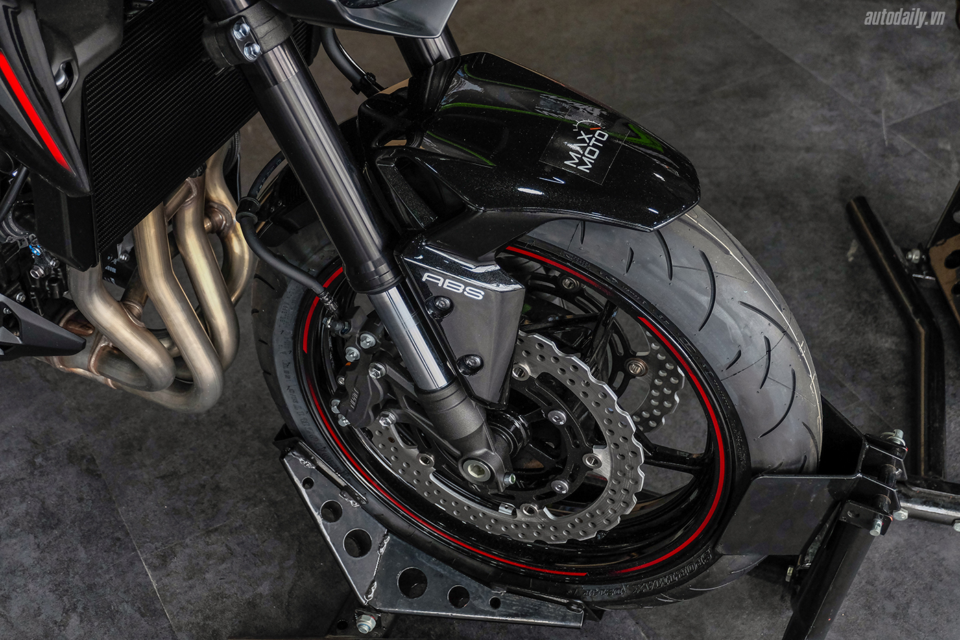 kawasaki-z900-2018-15.jpg