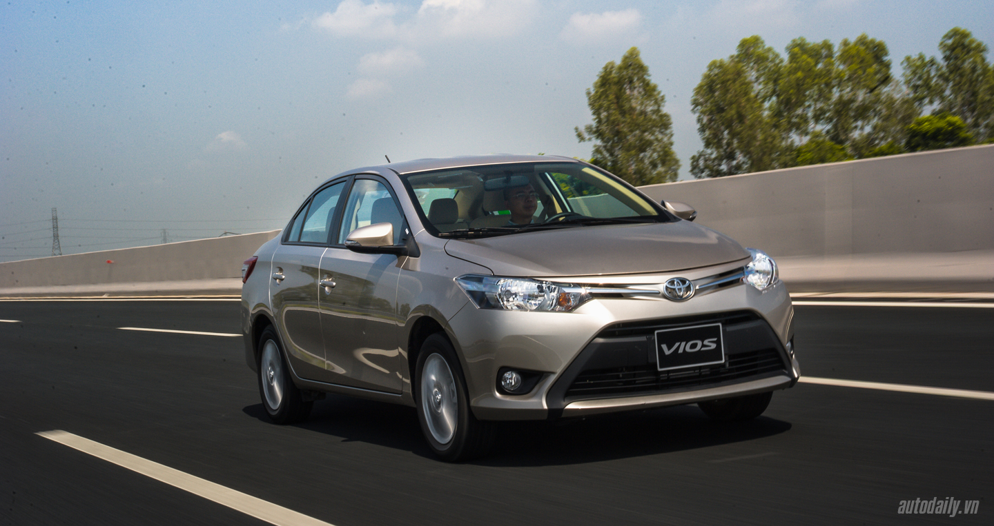 toyota-vios-canh-chay-6.jpg