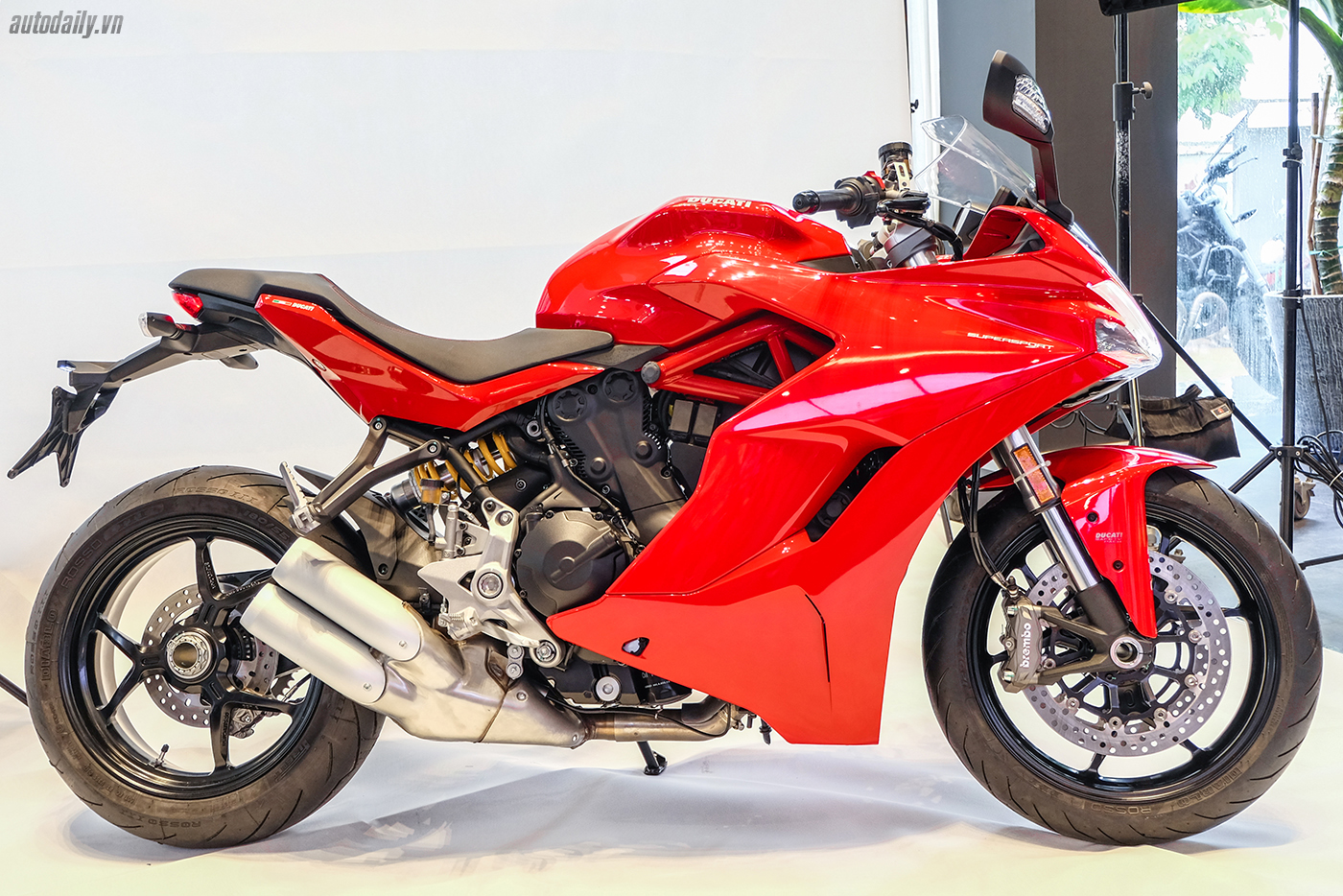 ducati-supersport-5.jpg