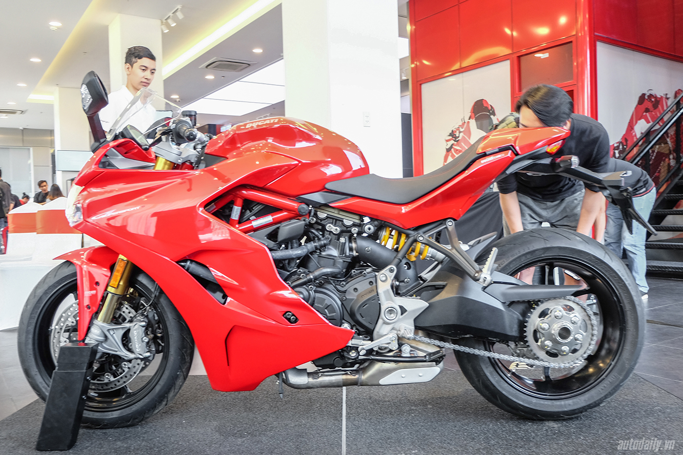 ducati-supersport-s-14.jpg