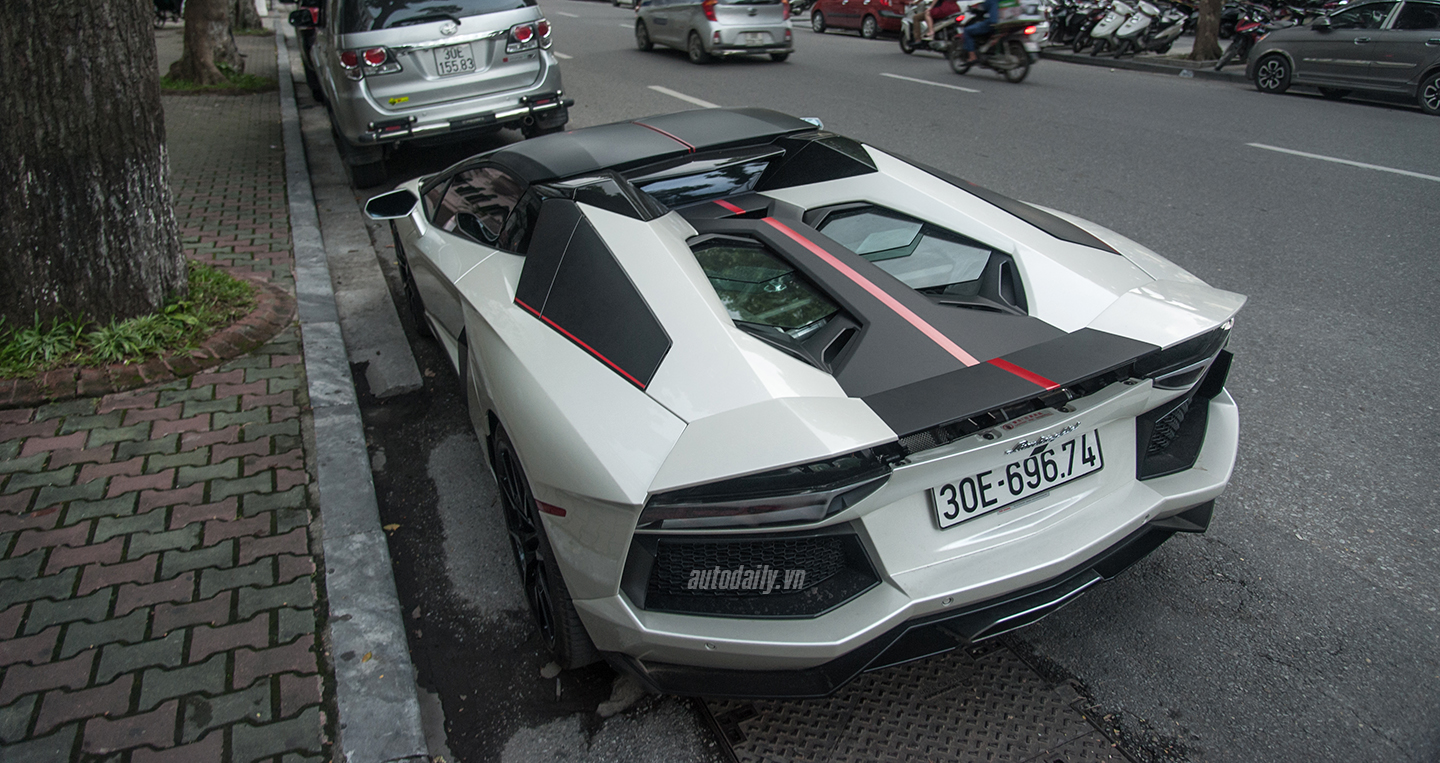 aventador-roadster-autodaily-10.jpg