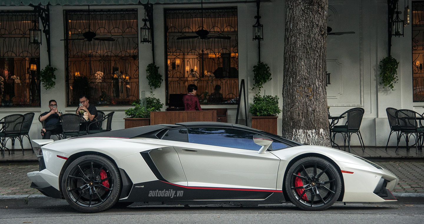 aventador-roadster-autodaily-19.jpg