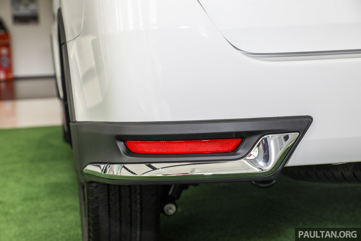 Xem thêm ảnh chi tiết Toyota Innova 2.0X 2018 tại thị trường Malaysia toyota-innova-x-2017-17.jpg