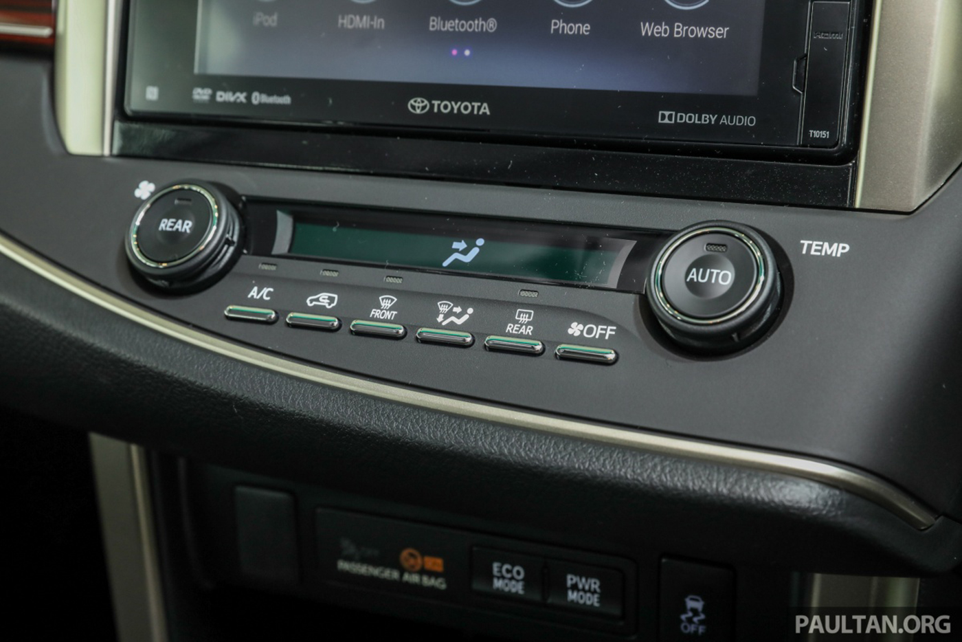 Xem thêm ảnh chi tiết Toyota Innova 2.0X 2018 tại thị trường Malaysia toyota-innova-x-2017-25.jpg