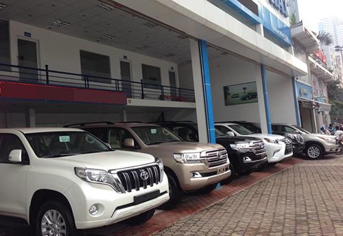 showroom-nhap-khau-4508-1508649703.jpg