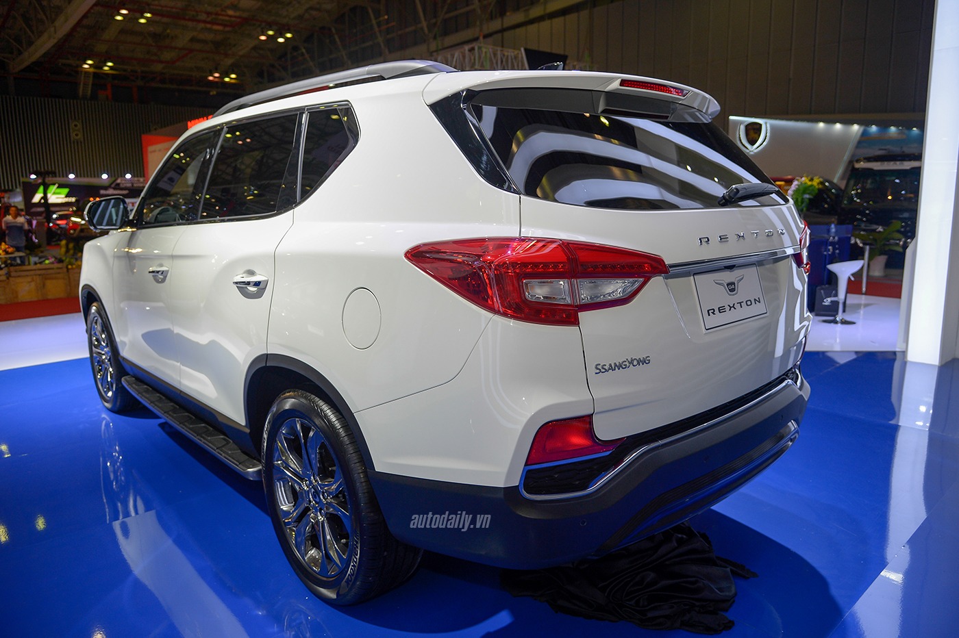 rexton-10.jpg