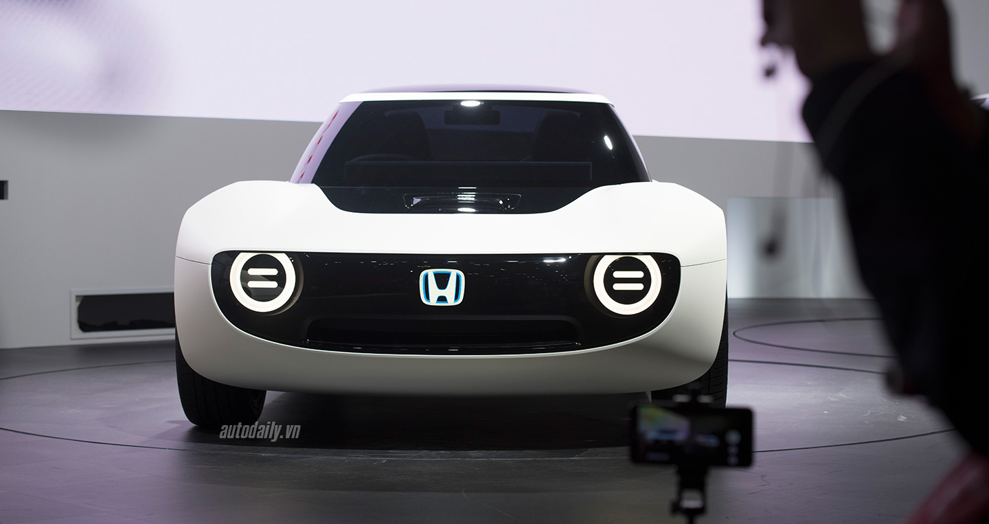 honda-sports-ev-concept-112-1.jpg