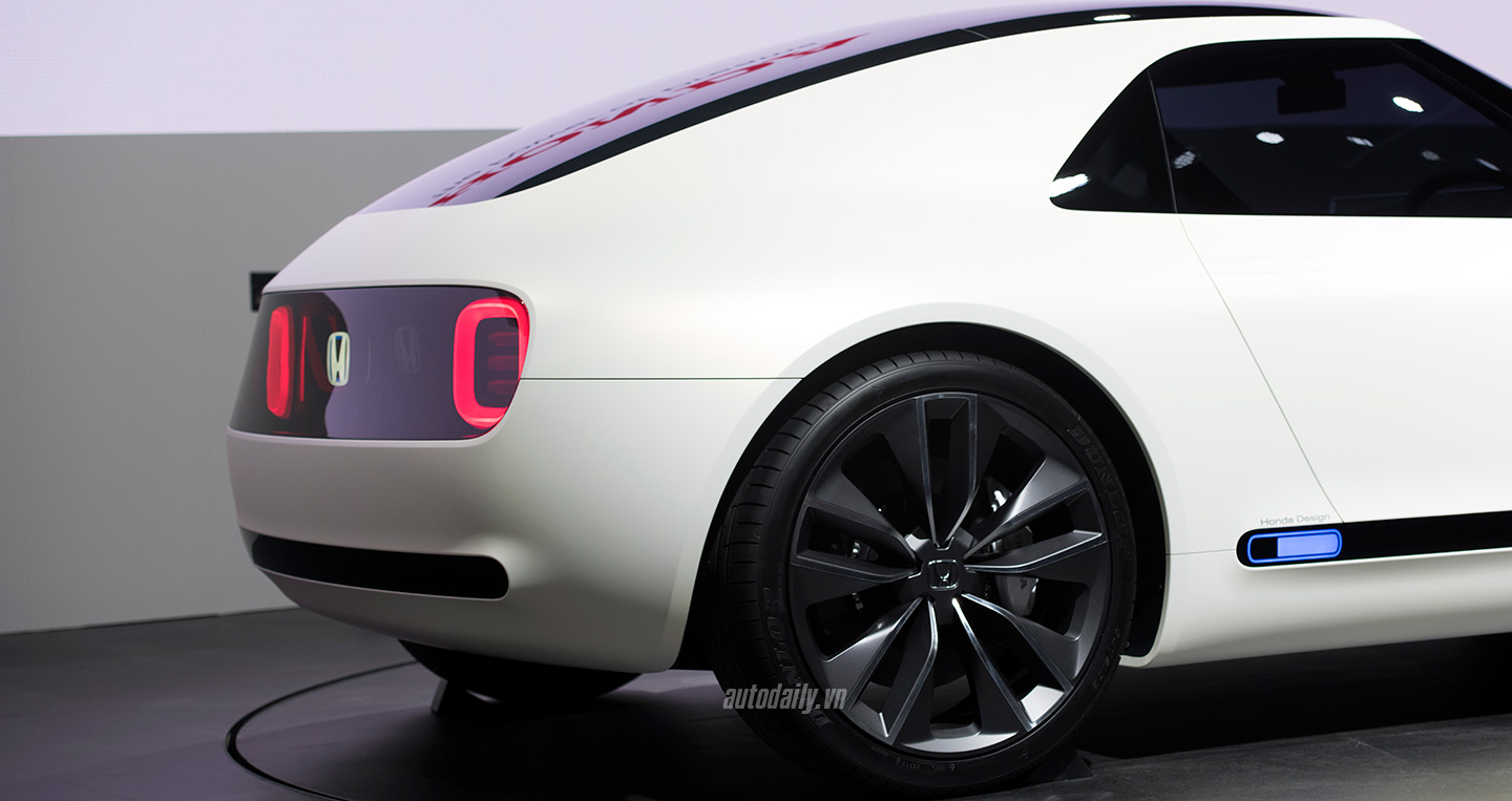 honda-sports-ev-concept-18.jpg