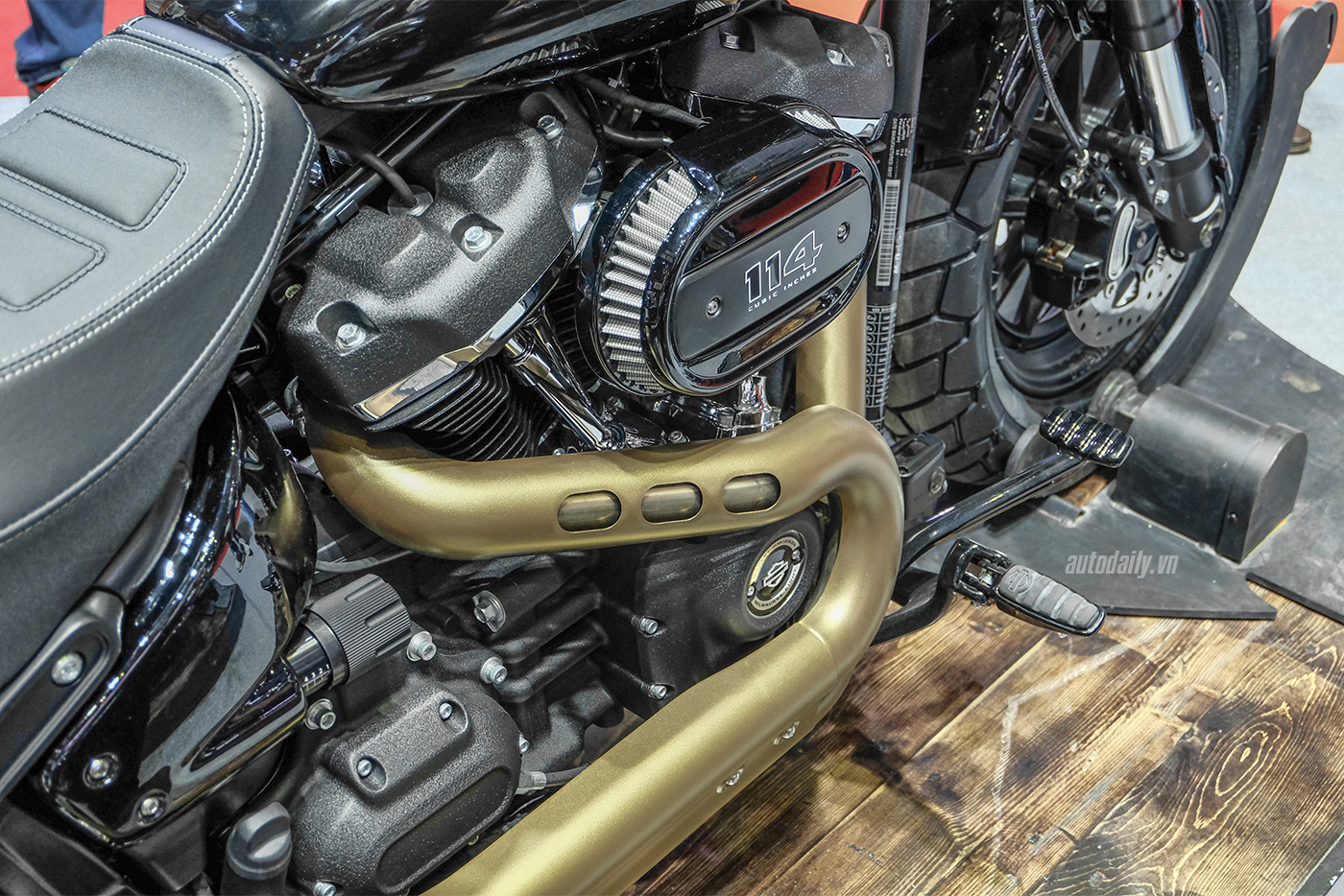 Xem thêm ảnh chi tiết Harley-Davidson Fat Bob 2018 harley-davidson-fat-bob-2018-22.jpg