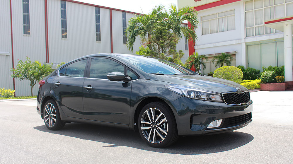 kia-cerato-2.jpg