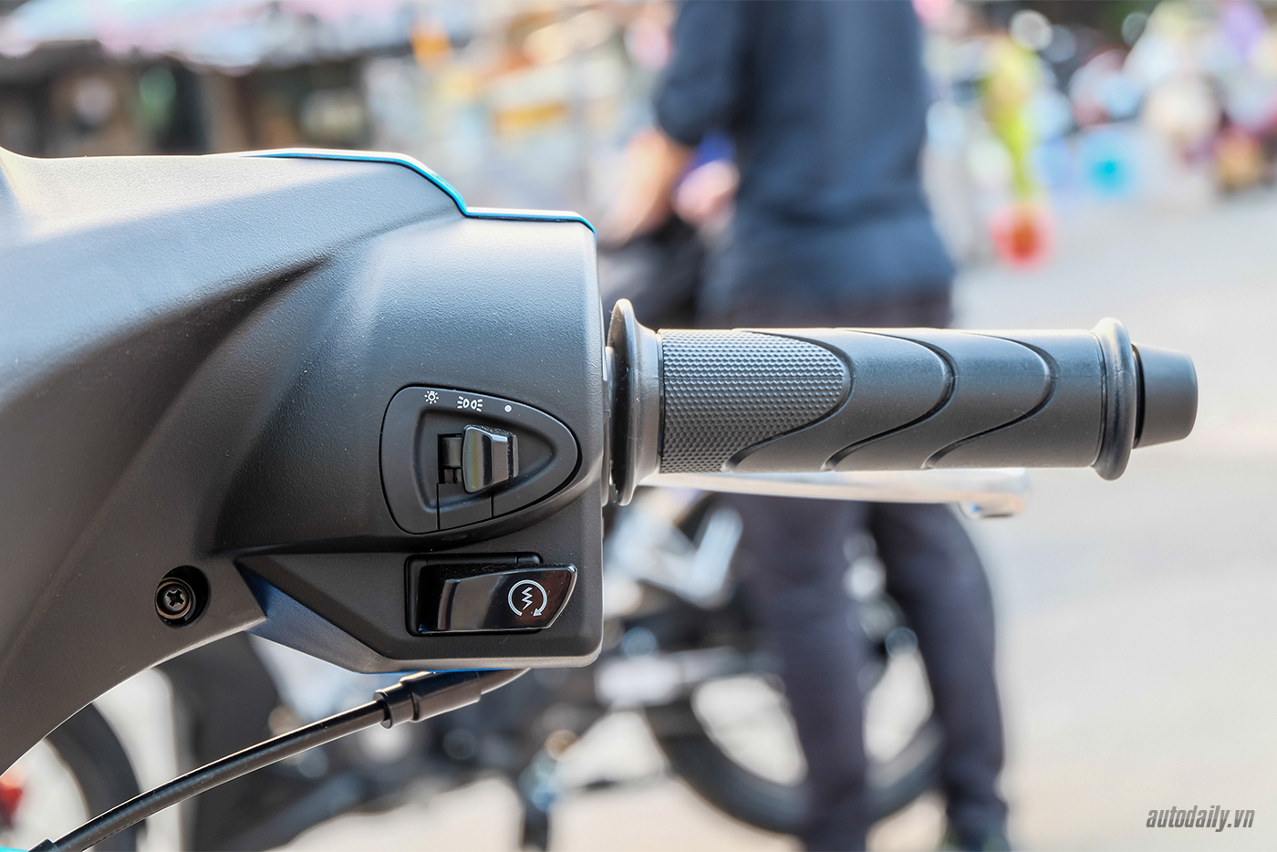honda-blade-7.jpg