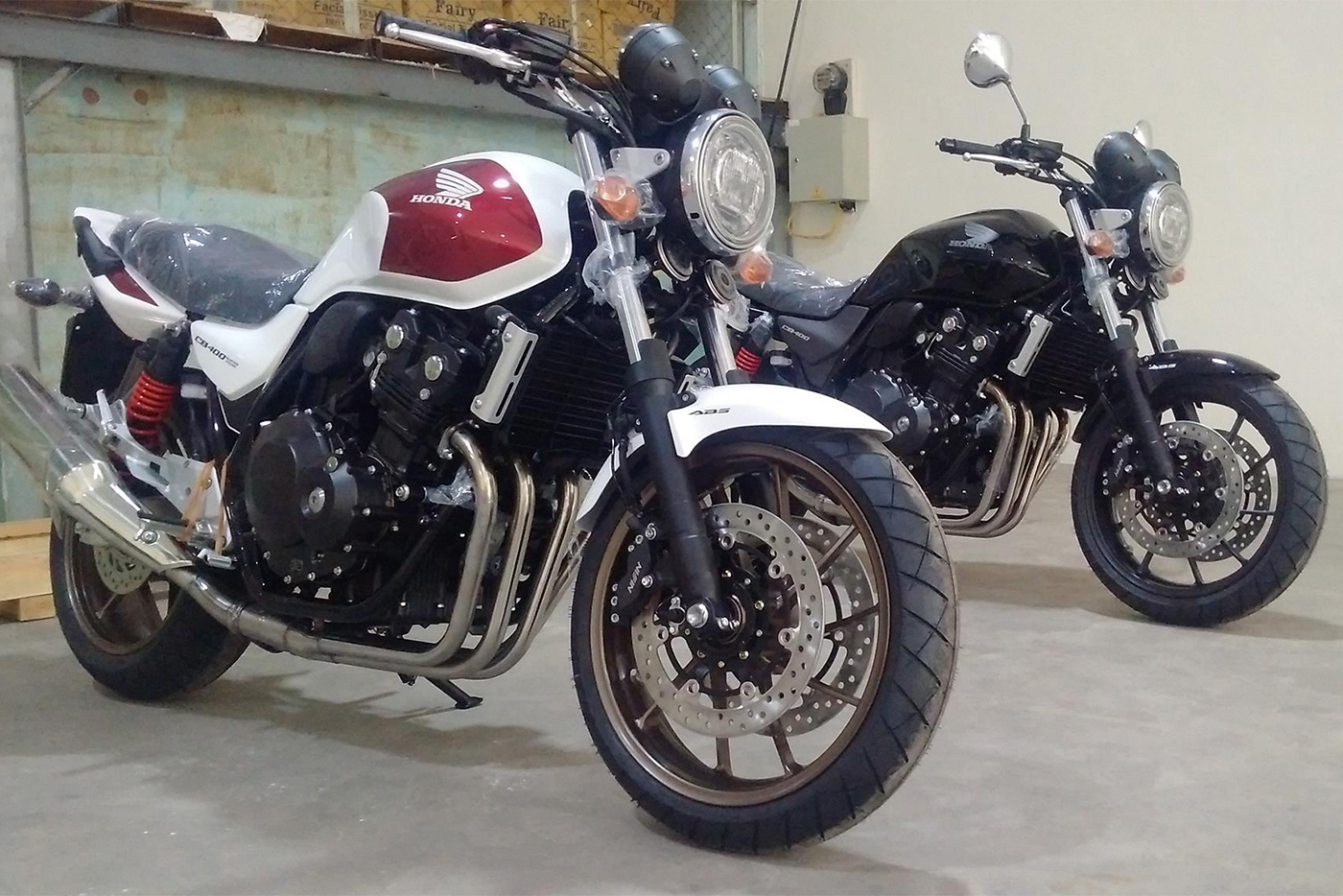 honda-cb400sf-25th-1.jpg