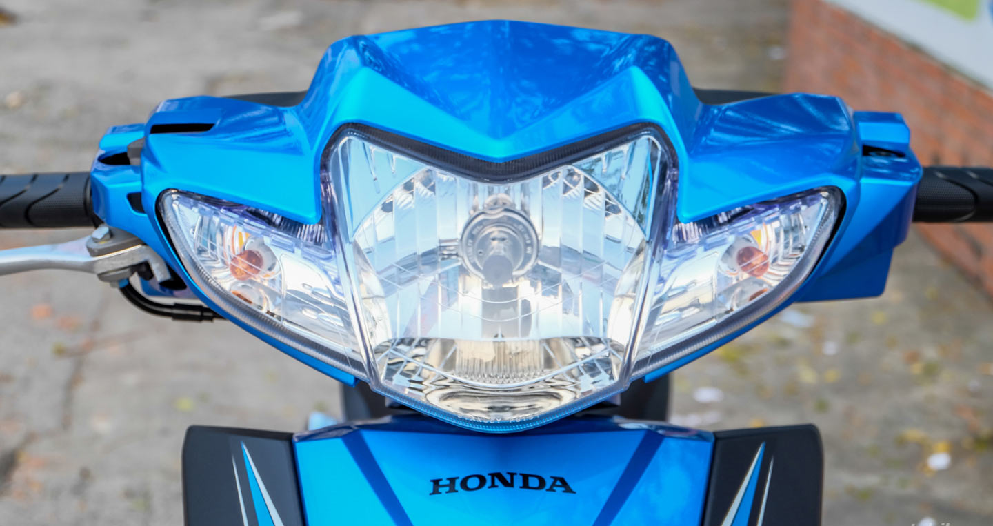 Xem thêm ảnh chi tiết Honda Blade 110 phiên bản tem mới