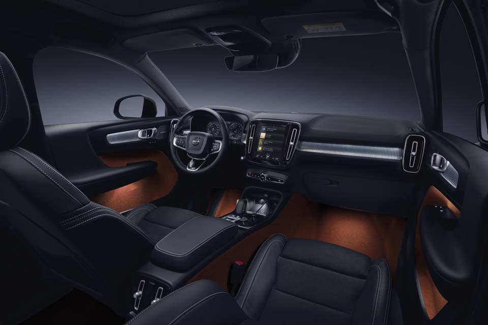 the-new-volvo-xc40-interior-11.jpg