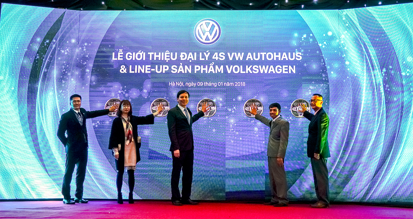 vw-autohaus-pham-van-dong-chinh-thuc-khai-truong.jpg