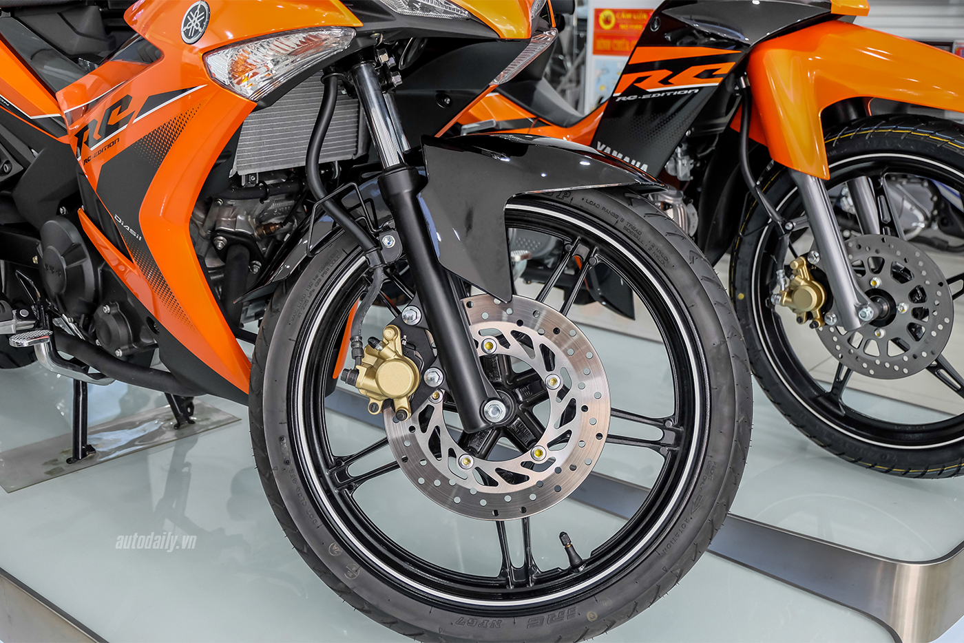 Xem thêm ảnh Yamaha Exciter 150 RC phiên bản màu cam yamaha-exciter-7.jpg