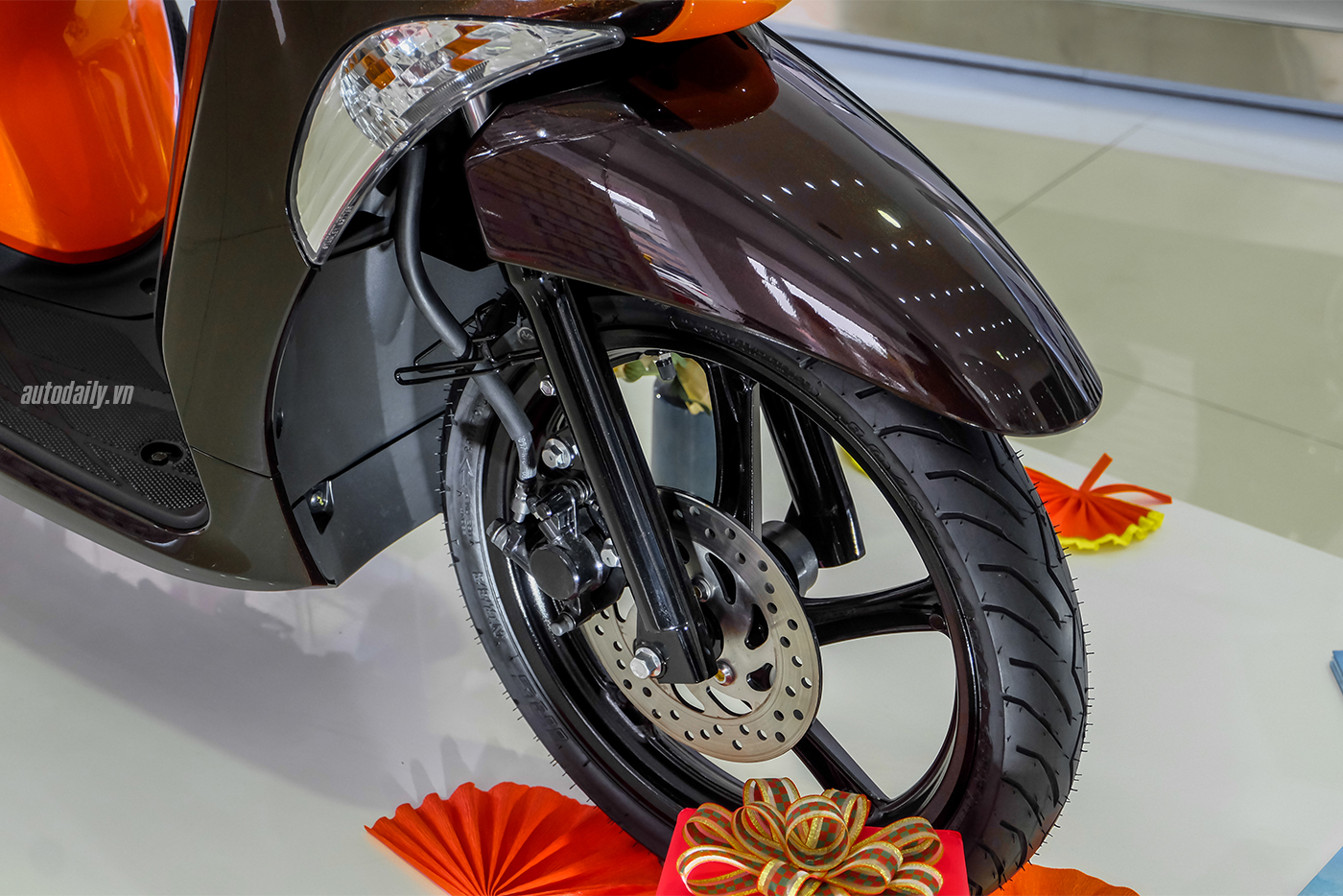 Xem thêm ảnh Yamaha Janus Limited phiên bản màu cam mới yamaha-janus-limited-11.jpg