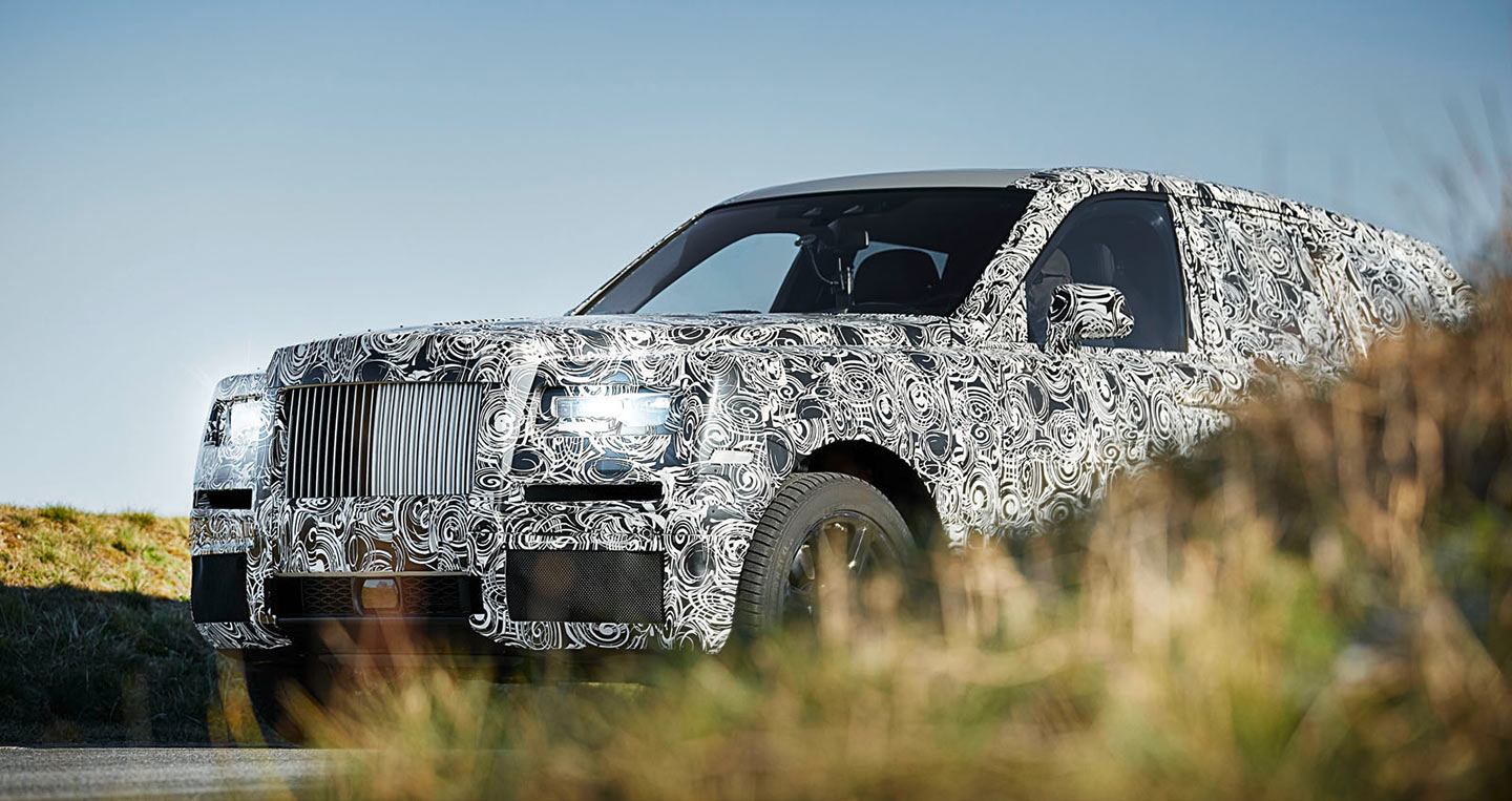SUV siêu sang nhà Rolls-Royce sẽ ra mắt vào mùa hè